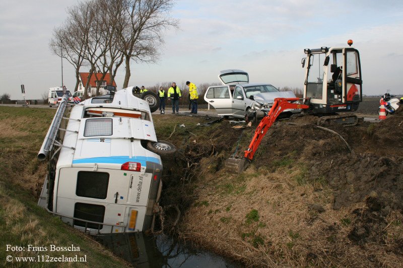 Twee gewonden bij ongeval N59, Kerkwerve